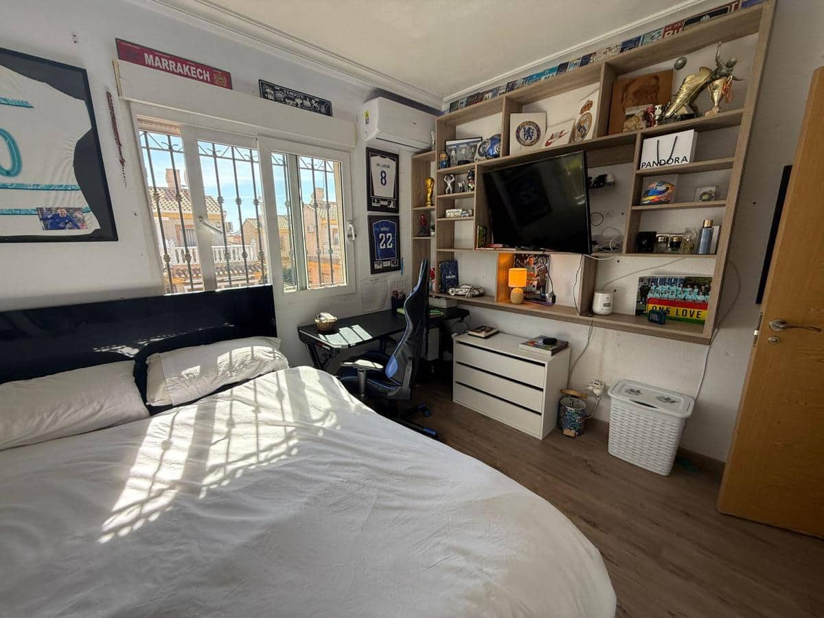 1 camera da letto Villetta Bifamiliare in vendita in Playa Flamenca - 299.999 € (Rif: 9866099)