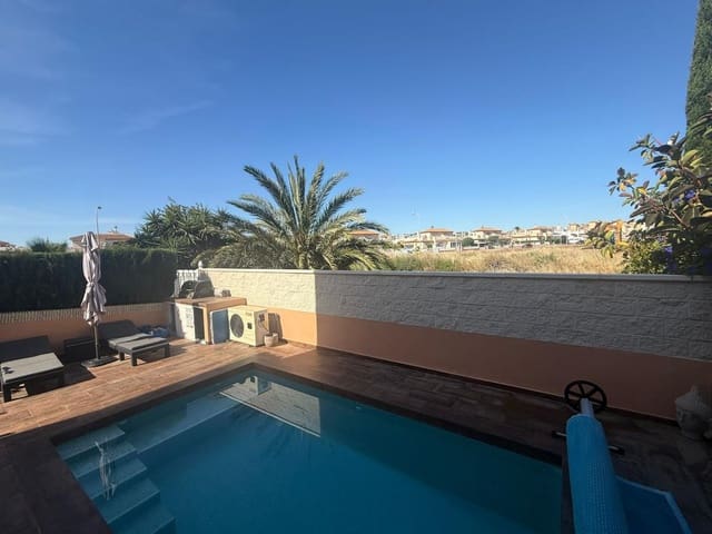 1 camera da letto Villetta Bifamiliare in vendita in Playa Flamenca, Orihuela - 299.999 € (Rif: 9866099)