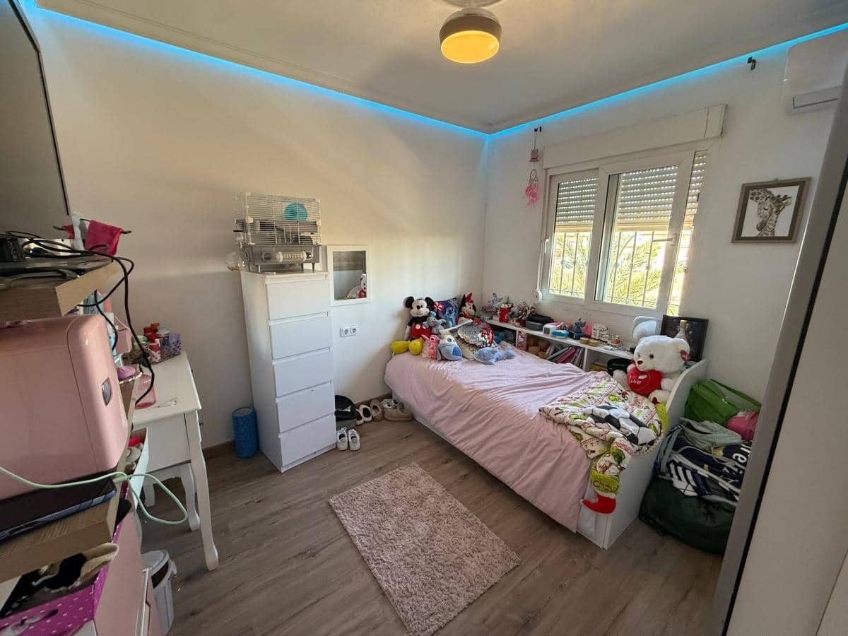 1 camera da letto Villetta Bifamiliare in vendita in Playa Flamenca - 299.999 € (Rif: 9866099)