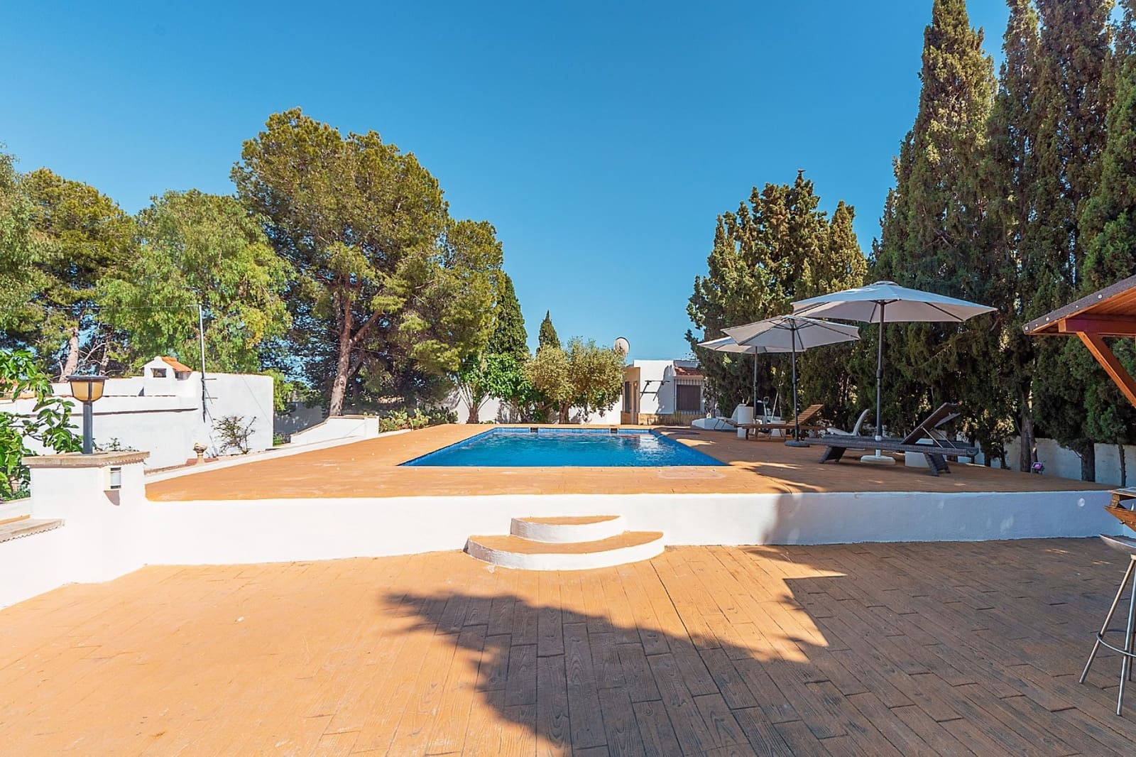 4 makuuhuone Huvila myytävänä paikassa San Vicente / Sant Vicent del Raspeig - 469 000 € (Ref: 9898525)