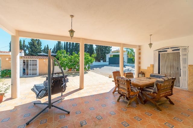 4 makuuhuone Huvila myytävänä paikassa San Vicente / Sant Vicent del Raspeig - 469 000 € (Ref: 9898525)