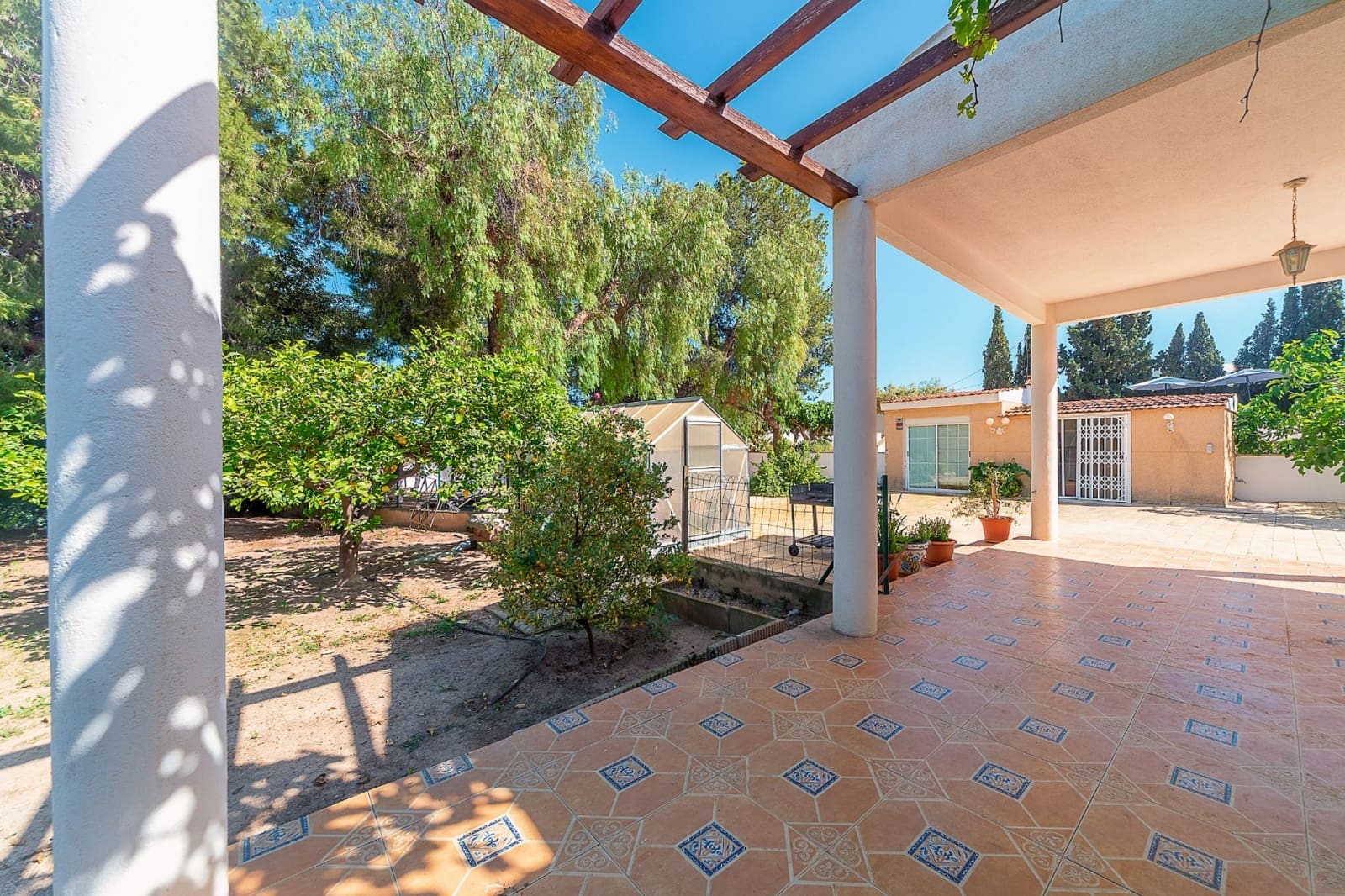 4 makuuhuone Huvila myytävänä paikassa San Vicente / Sant Vicent del Raspeig - 469 000 € (Ref: 9898525)