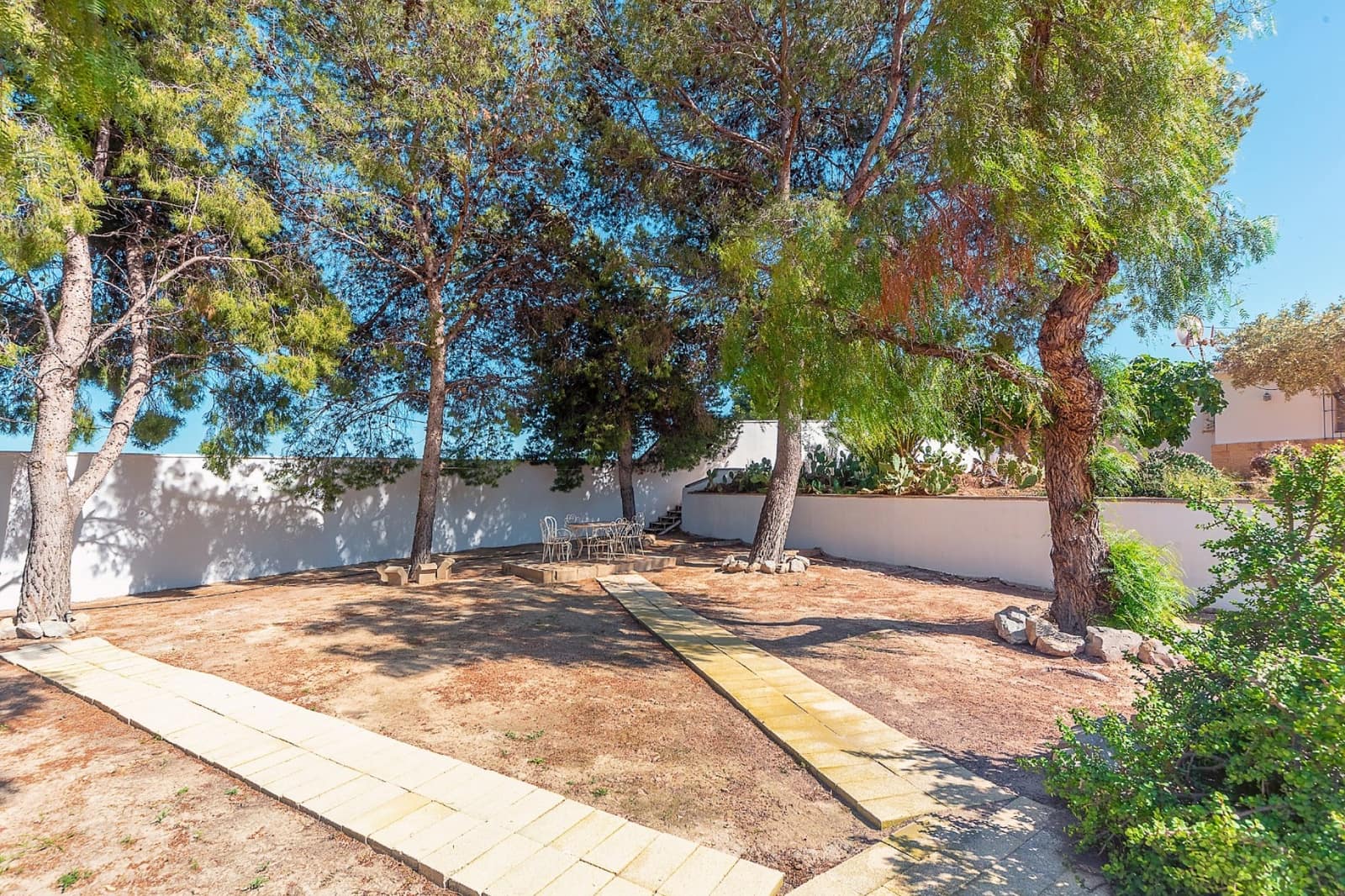 4 makuuhuone Huvila myytävänä paikassa San Vicente / Sant Vicent del Raspeig - 469 000 € (Ref: 9898525)