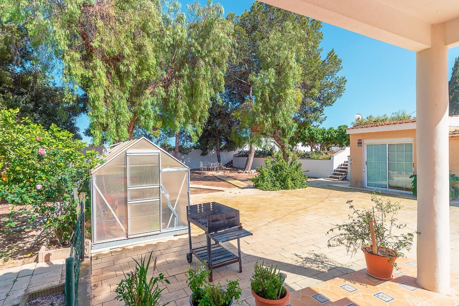 4 makuuhuone Huvila myytävänä paikassa San Vicente / Sant Vicent del Raspeig - 469 000 € (Ref: 9898525)