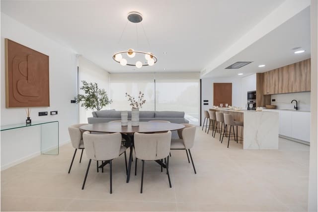 3 soverom Villa til salgs i Las Lomas de Rame - Bahía Bella, Los Alcázares med svømmebasseng garasje - € 695 000 (Ref: 9905631)