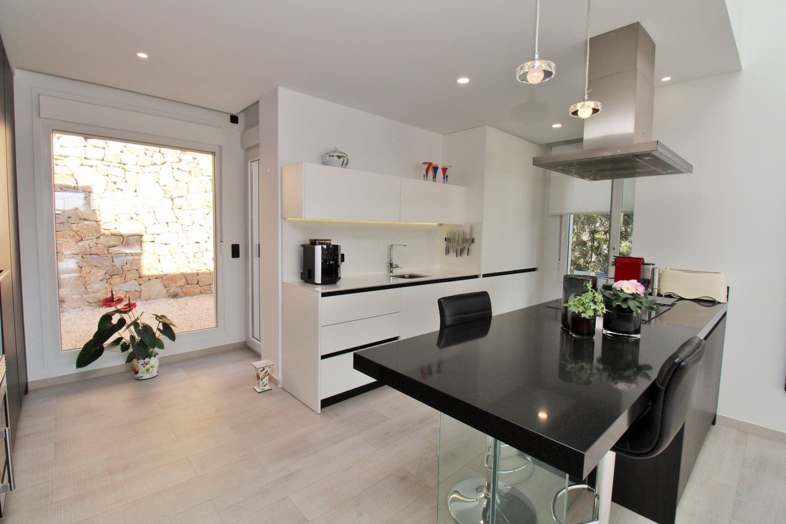Chalet de 3 habitaciones en Torrevieja en venta - 559.900 € (Ref: 9906225)