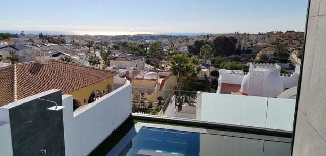 3 bedroom Villa for sale in Torrevieja with pool garage - € 750,000 (Ref: 9906227)