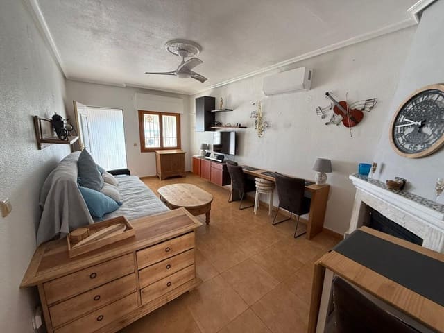 3 slaapkamer Villa te koop in San Miguel de Salinas - € 209.999 (Ref: 9906229)