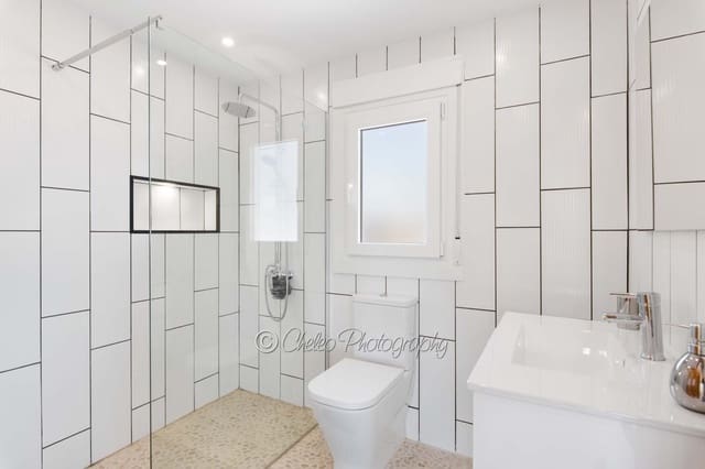 4 makuuhuone Huvila myytävänä paikassa Catral mukana uima-altaan - 549 000 € (Ref: 9906235)