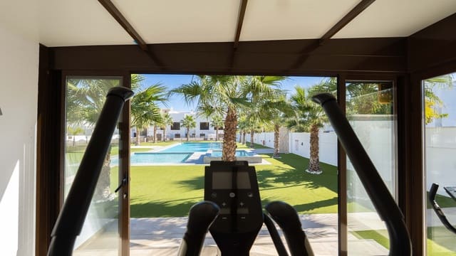 3 soveværelse Lejlighed til salg i Pilar de la Horadada med swimmingpool garage - € 389.000 (Ref: 9906293)