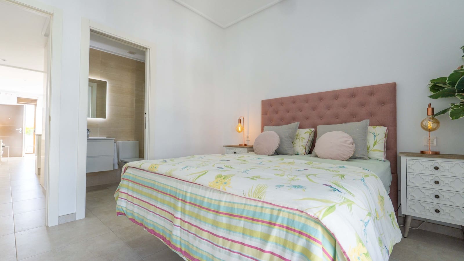 3 soveværelse Lejlighed til salg i Pilar de la Horadada med swimmingpool garage - € 389.000 (Ref: 9906293)