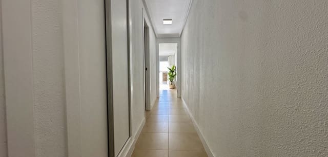3 bedroom Apartment for sale in Torrevieja - € 155,000 (Ref: 9906296)
