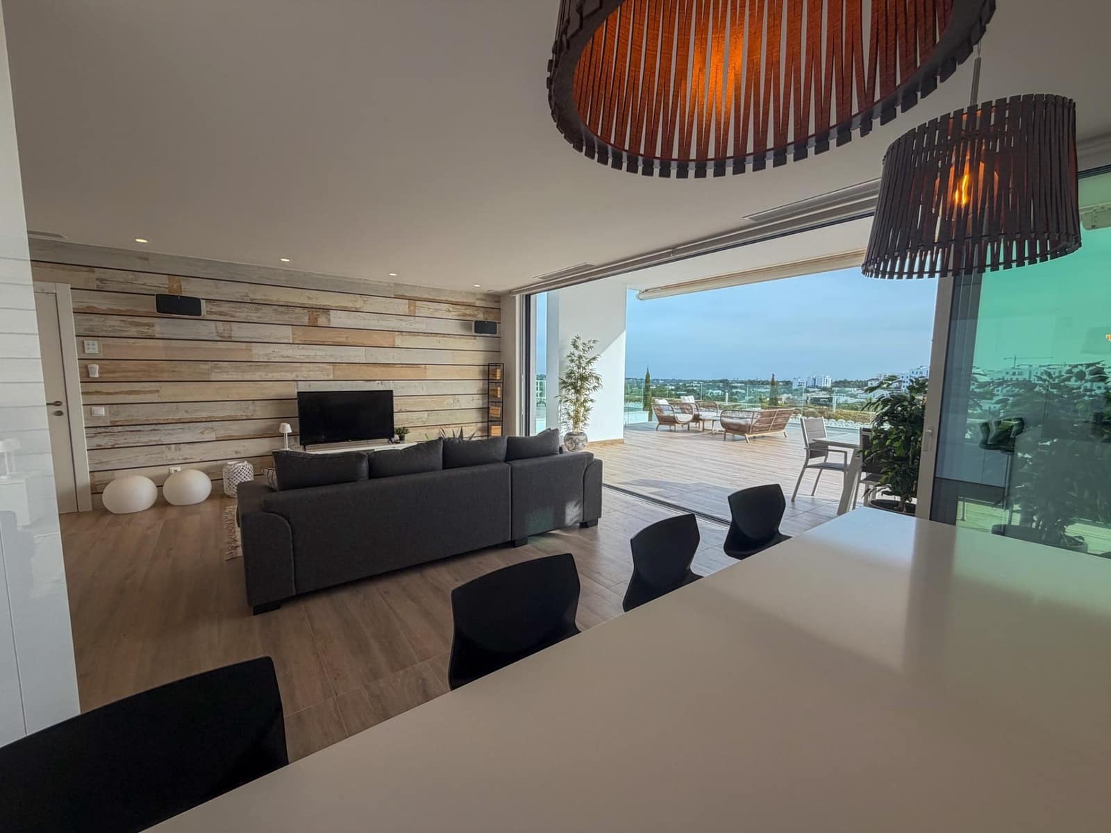 3 Zimmer Apartment zu verkaufen in Orihuela mit Pool - 599.000 € (Ref: 9906319)