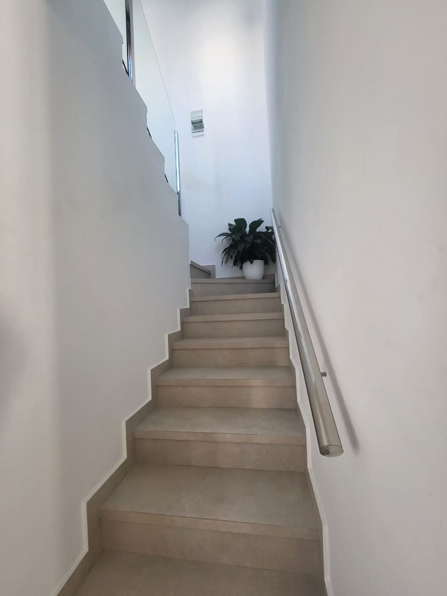 Casa de 2 habitaciones en Daya Vieja en venta - 299.995 € (Ref: 9906338)