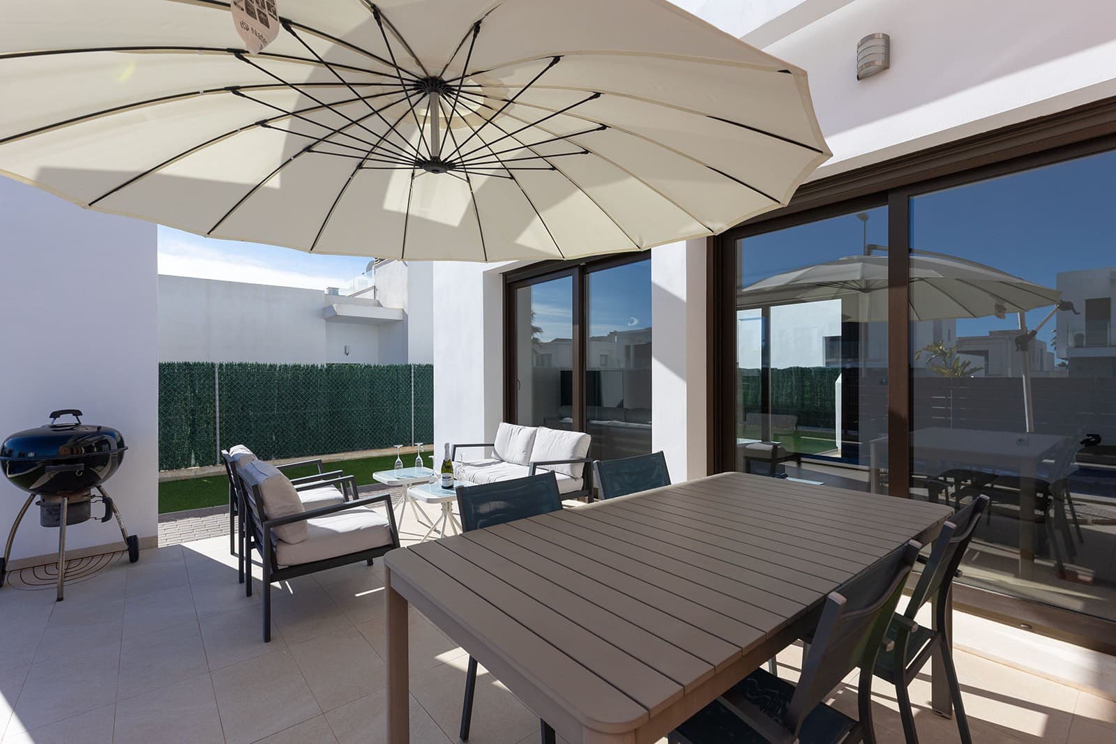 3 slaapkamer Villa te koop in Orihuela Costa met zwembad - € 435.000 (Ref: 9906339)