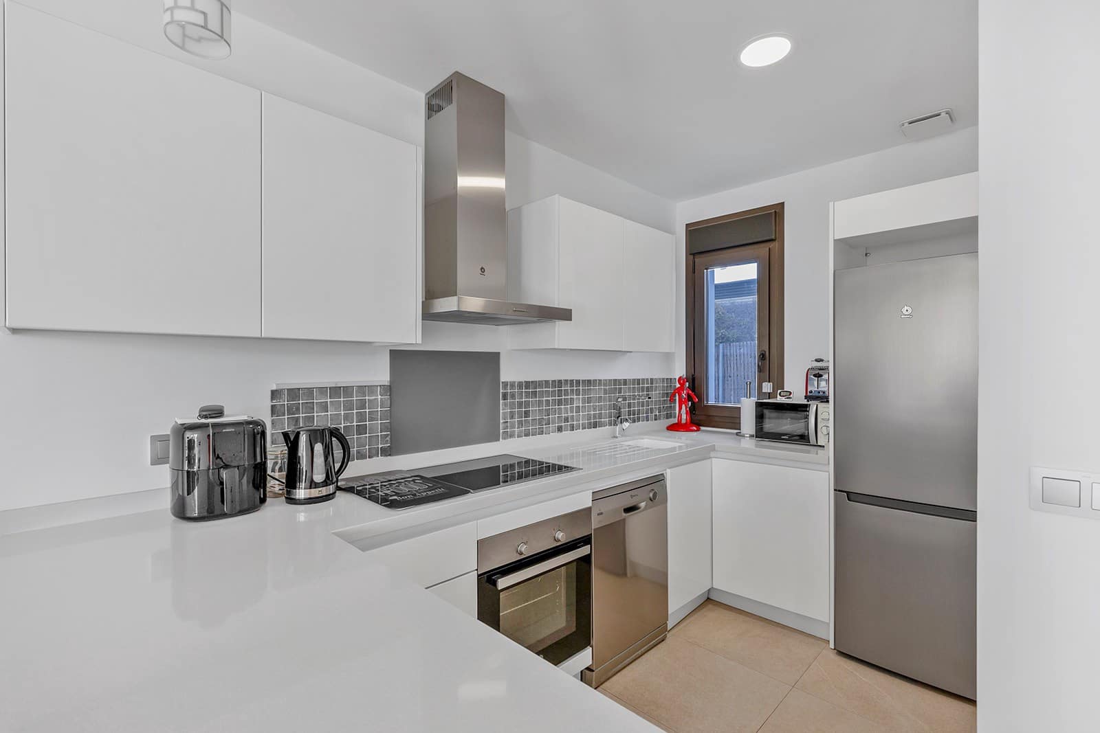 3 slaapkamer Villa te koop in Orihuela Costa met zwembad - € 435.000 (Ref: 9906339)