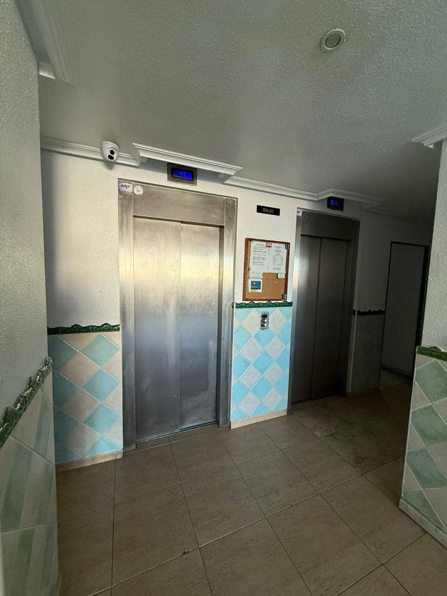Apartamento de 1 habitación en Torrevieja en venta - 94.999 € (Ref: 9906344)