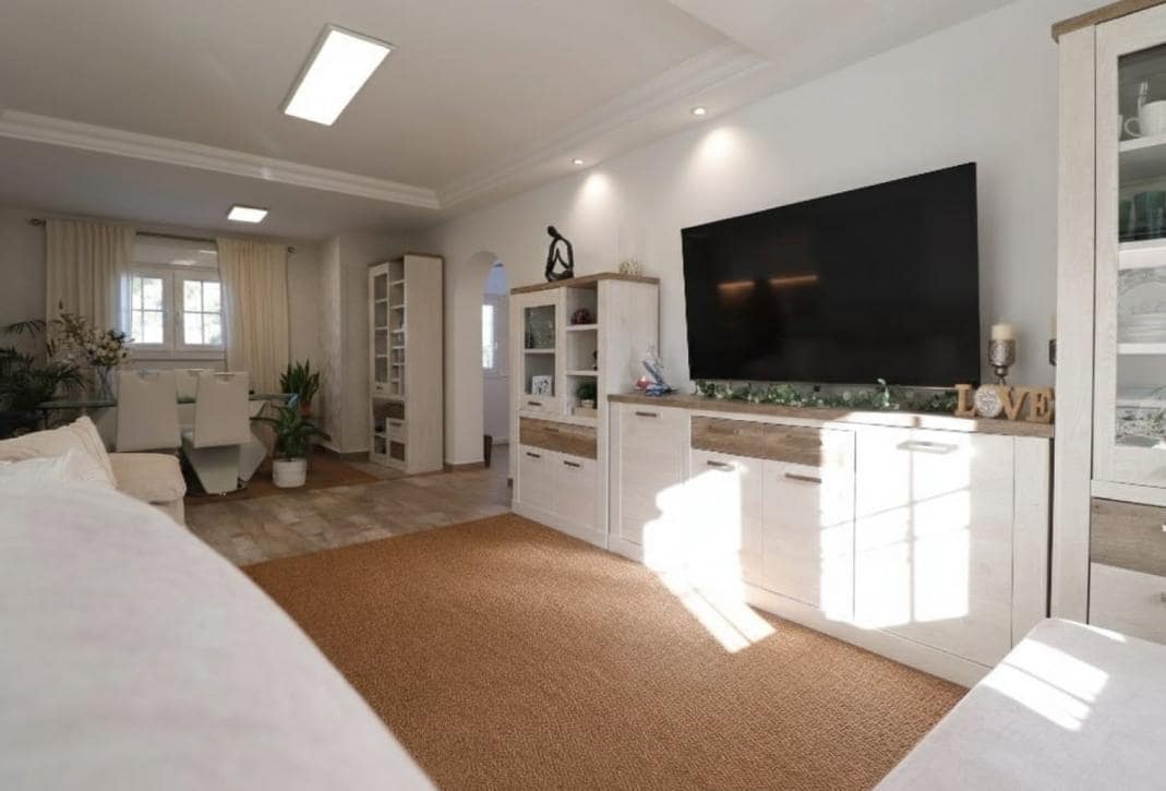4 quarto Moradia para venda em Orihuela Costa com piscina garagem - 414 950 € (Ref: 9906450)