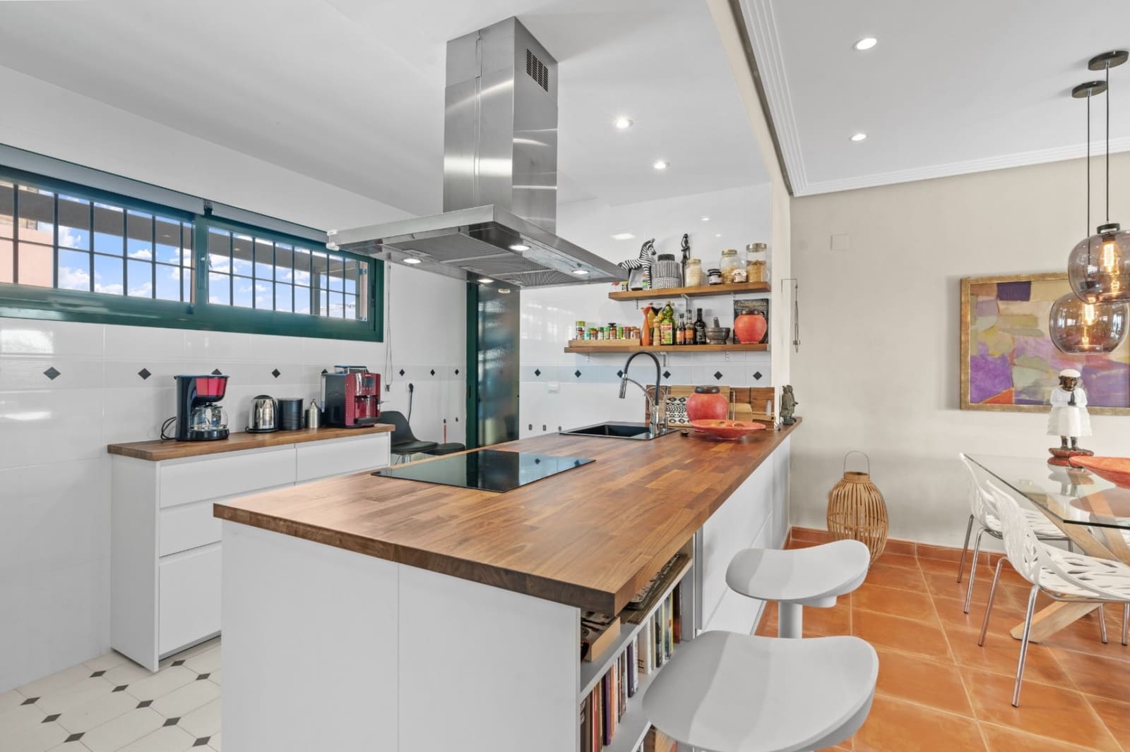 3 chambre Appartement à vendre à Playa de San Juan avec garage - 469 000 € (Ref: 9906527)