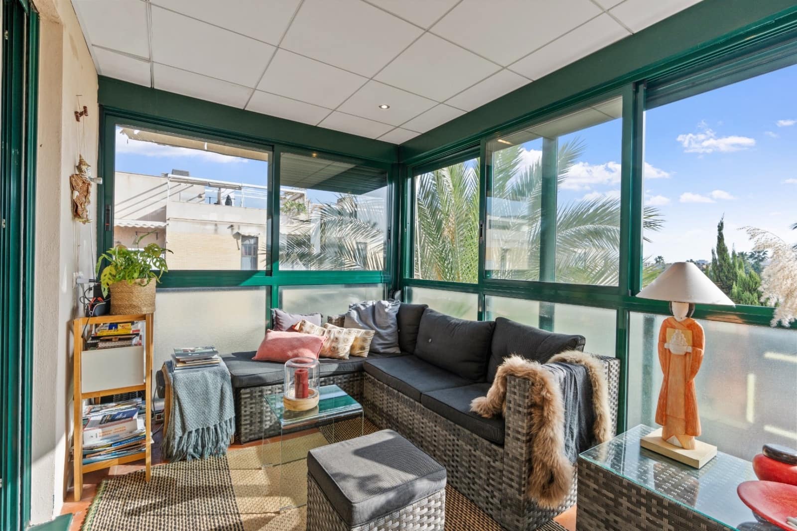 3 chambre Appartement à vendre à Playa de San Juan avec garage - 469 000 € (Ref: 9906527)