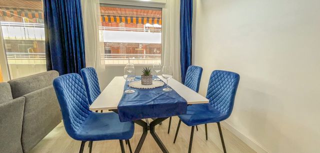 2 sypialnia Apartament na sprzedaż w Torrevieja z garażem - 265 000 € (Ref: 9926284)