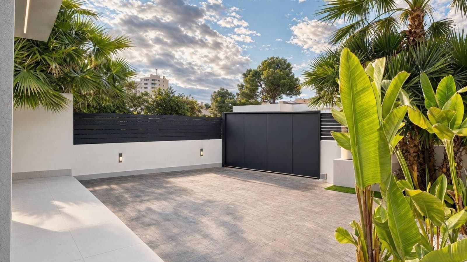 Chalet de 6 habitaciones en El Campello en venta con piscina garaje - 1.660.000 € (Ref: 10063051)