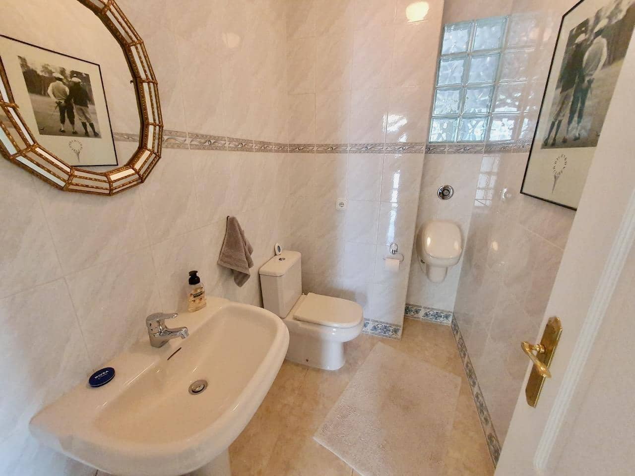 4 soverom Villa til salgs i Alfaz del Pi / L'Alfas del Pi med svømmebasseng garasje - € 850 000 (Ref: 10167959)