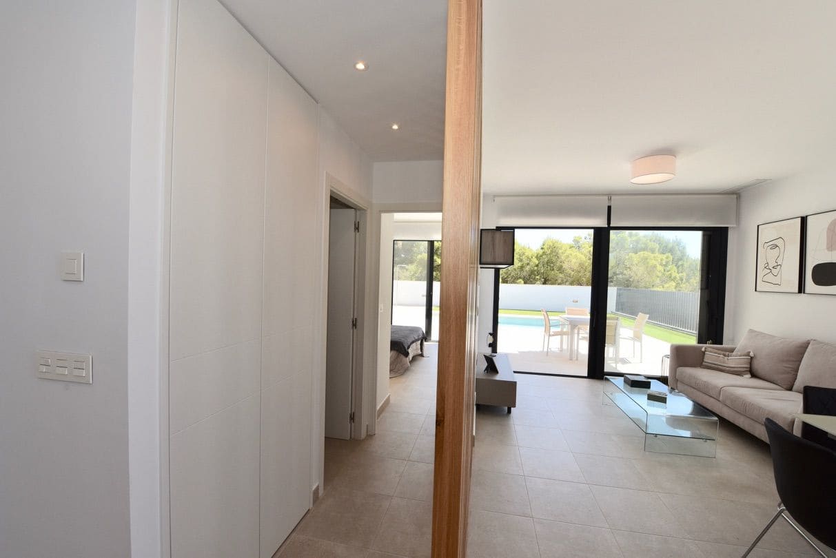 3 soverom Villa til salgs i La Nucia med svømmebasseng garasje - € 600 000 (Ref: 6164249)