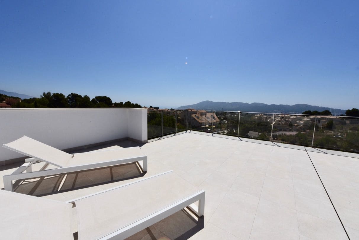 3 bedroom Villa for sale in La Nucia with pool garage - € 600,000 (Ref: 6164249)