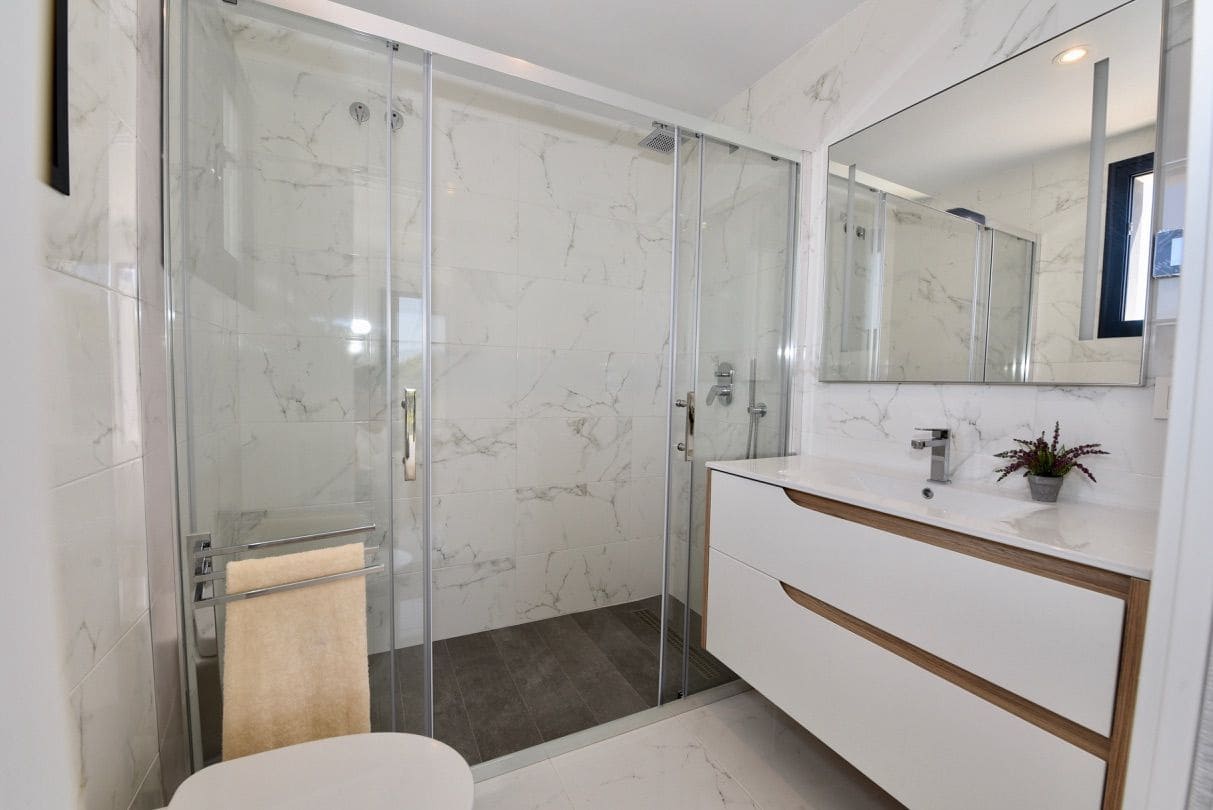 3 bedroom Villa for sale in La Nucia with pool garage - € 600,000 (Ref: 6164249)