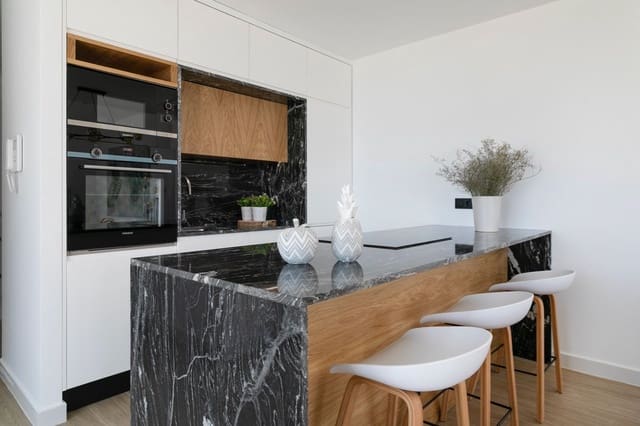 4 bedroom Villa for sale in Finestrat with pool garage - € 1,049,000 (Ref: 6210176)