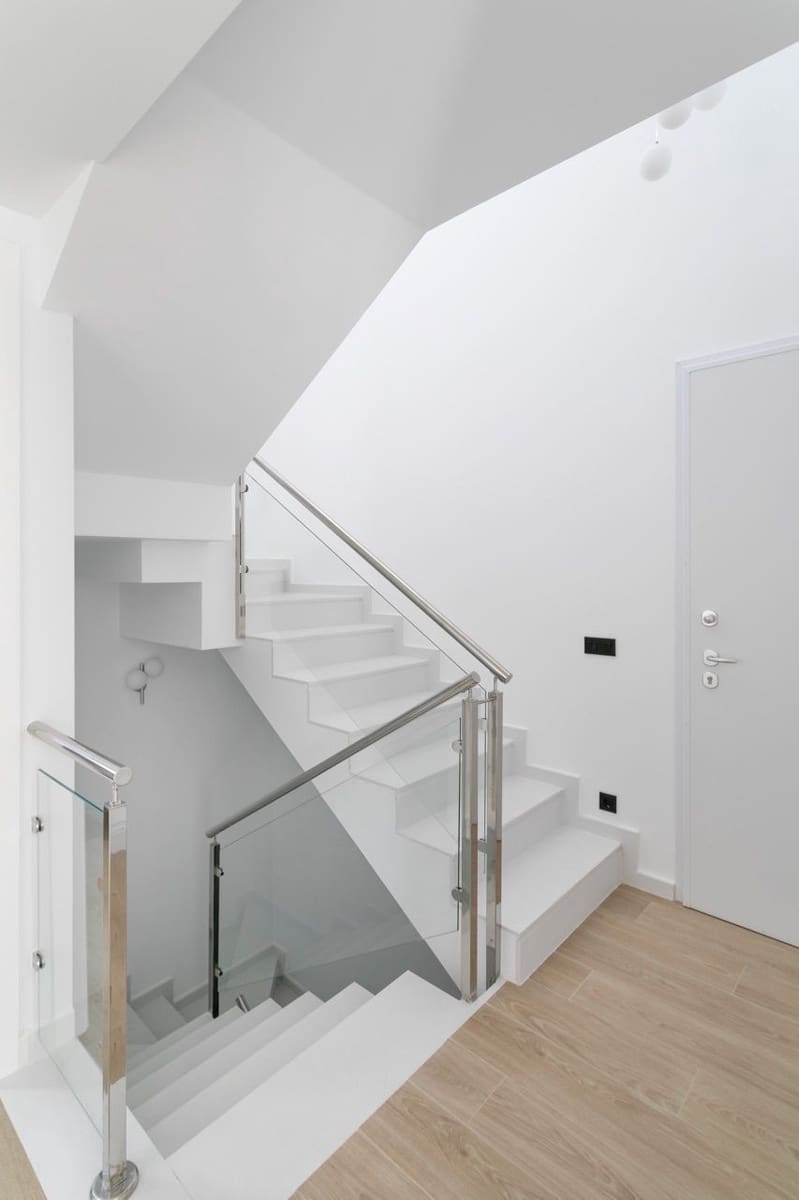 4 quarto Moradia para venda em Finestrat com piscina garagem - 1 049 000 € (Ref: 6210176)