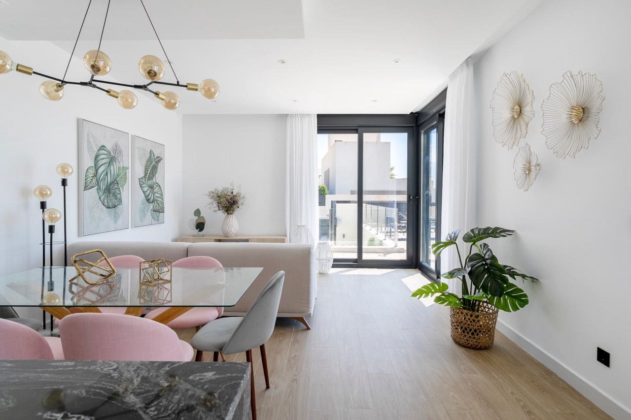 4 quarto Moradia para venda em Finestrat com piscina garagem - 1 049 000 € (Ref: 6210176)