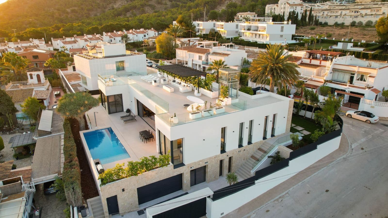 4 soverom Villa til salgs i Albir med svømmebasseng garasje - € 3 950 000 (Ref: 6860107)