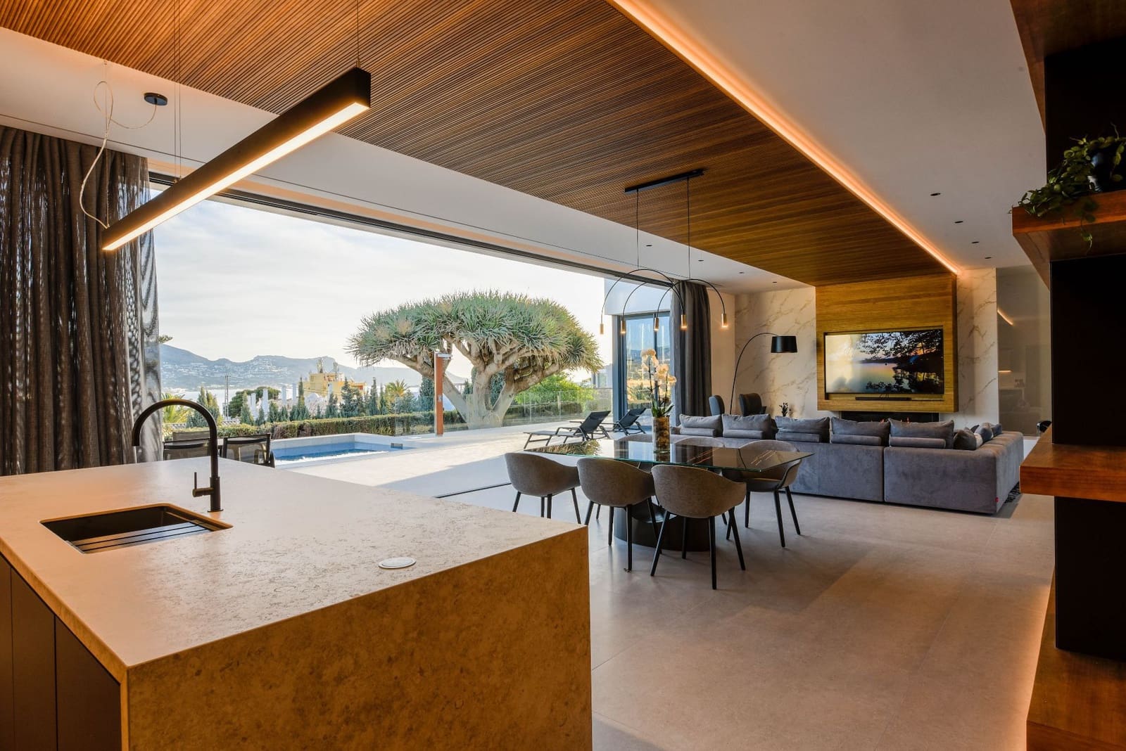 4 soverom Villa til salgs i Albir med svømmebasseng garasje - € 3 950 000 (Ref: 6860107)