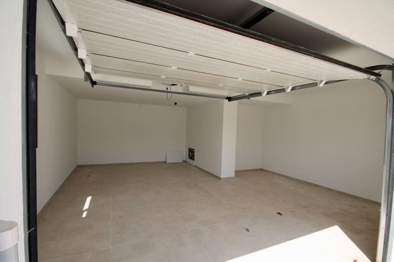 4 bedroom Villa for sale in Alfaz del Pi / L'Alfas del Pi with pool garage - € 2,250,000 (Ref: 6877238)