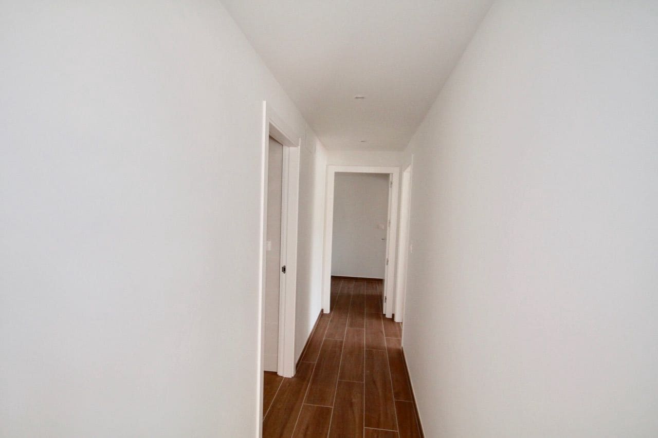 4 bedroom Villa for sale in Alfaz del Pi / L'Alfas del Pi with pool garage - € 2,250,000 (Ref: 6877238)