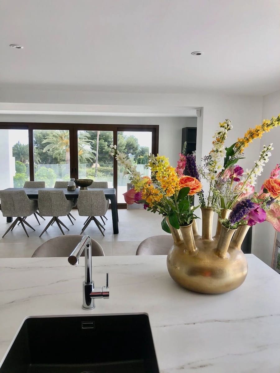 4 bedroom Villa for sale in Alfaz del Pi / L'Alfas del Pi with pool garage - € 2,250,000 (Ref: 6877238)