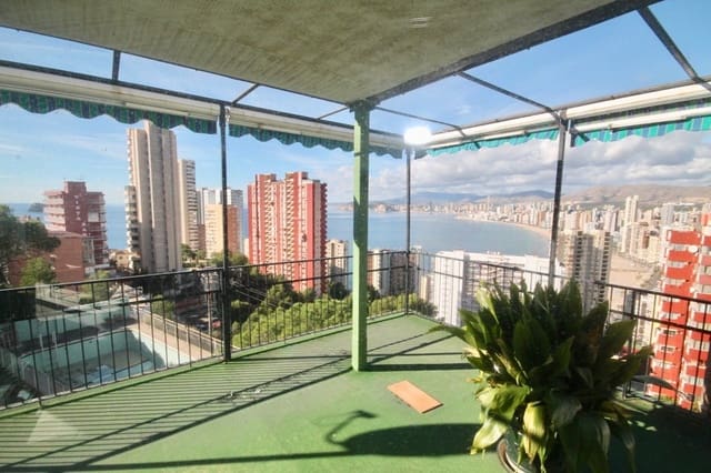 13 slaapkamer Villa te koop in Benidorm met zwembad garage - € 1.980.000 (Ref: 7261463)