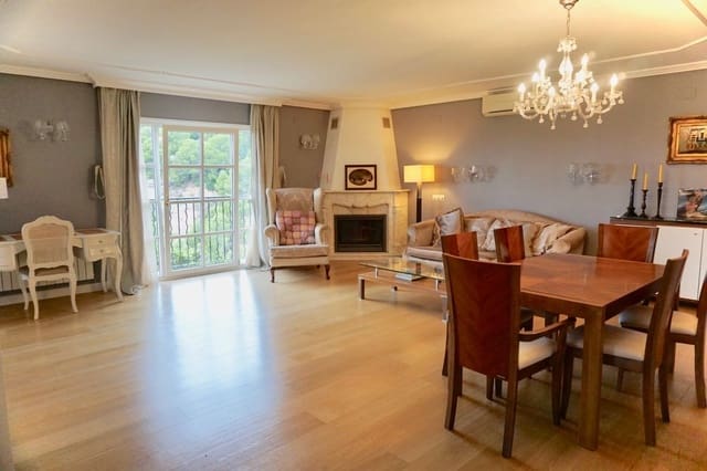 Chalet de 3 habitaciones en Altea en venta con piscina garaje - 840.000 € (Ref: 7264189)