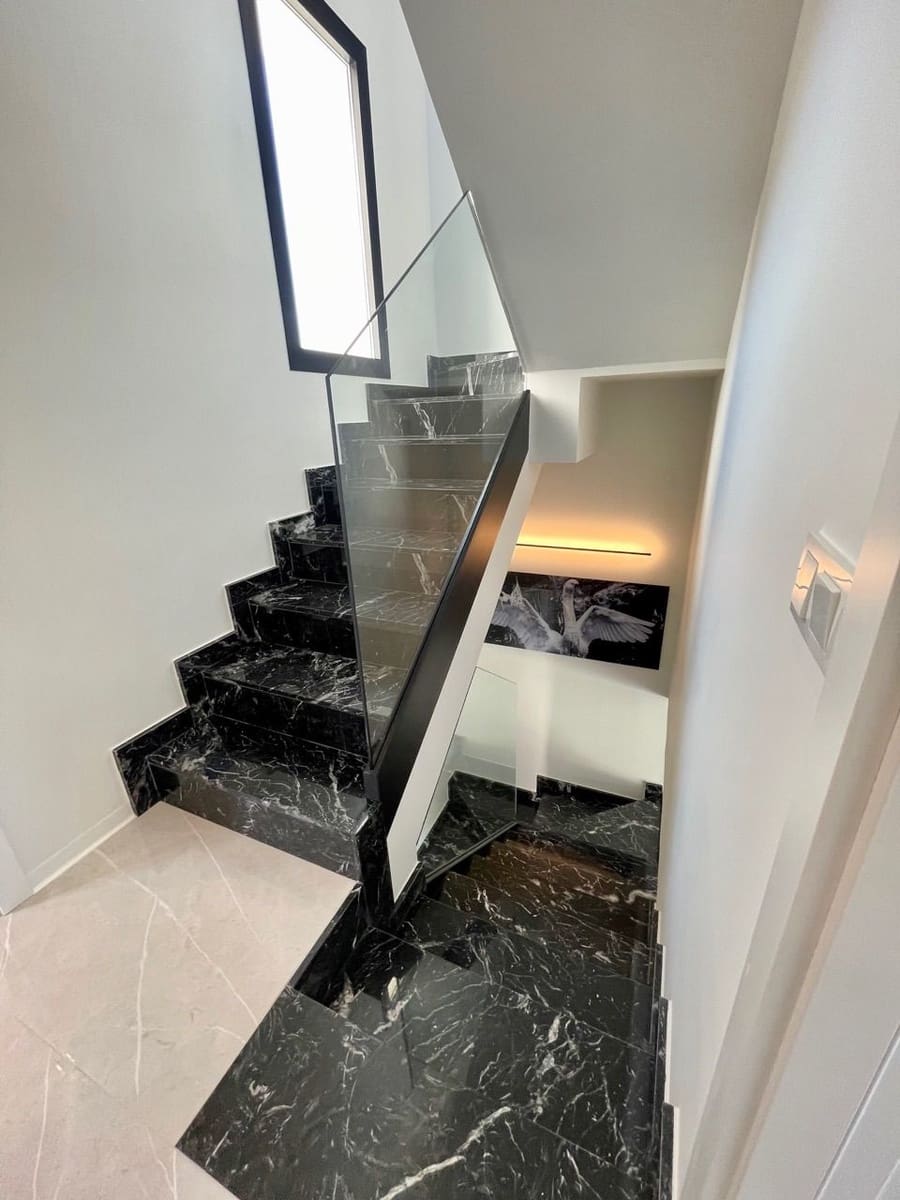 3 soveværelse Villa til salg i Finestrat med swimmingpool - € 770.000 (Ref: 7365213)