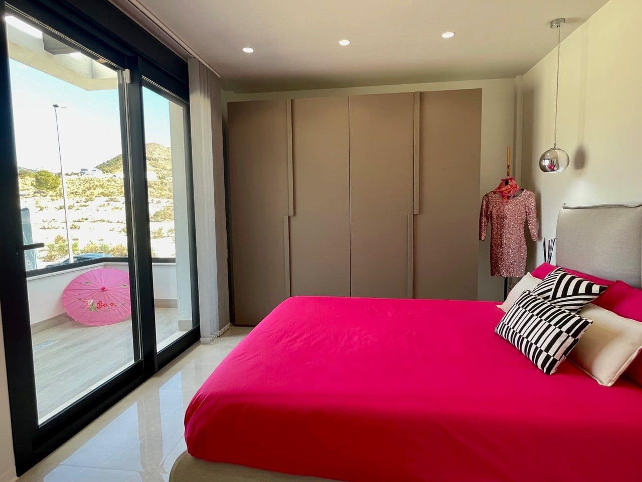 3 soveværelse Villa til salg i Finestrat med swimmingpool - € 770.000 (Ref: 7365213)