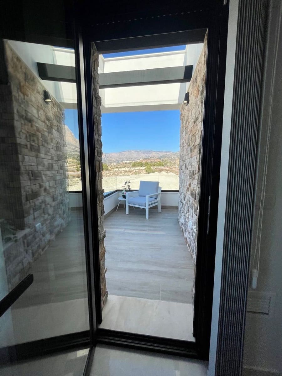 3 soveværelse Villa til salg i Finestrat med swimmingpool - € 770.000 (Ref: 7365213)