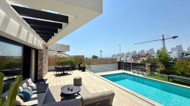 Chalet de 3 habitaciones en Balcón de Finestrat - Terra Marina, Finestrat en venta con piscina - 680.000 € (Ref: 7365213)