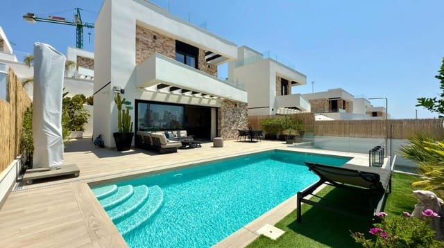 Chalet de 3 habitaciones en Balcón de Finestrat - Terra Marina, Finestrat en venta con piscina - 680.000 € (Ref: 7365213)
