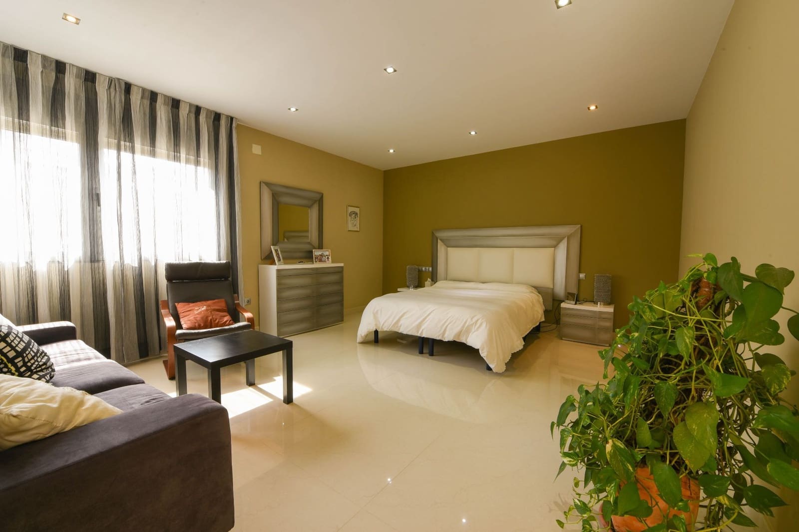 6 slaapkamer Villa te koop in Albir met zwembad garage - € 2.100.000 (Ref: 7430090)