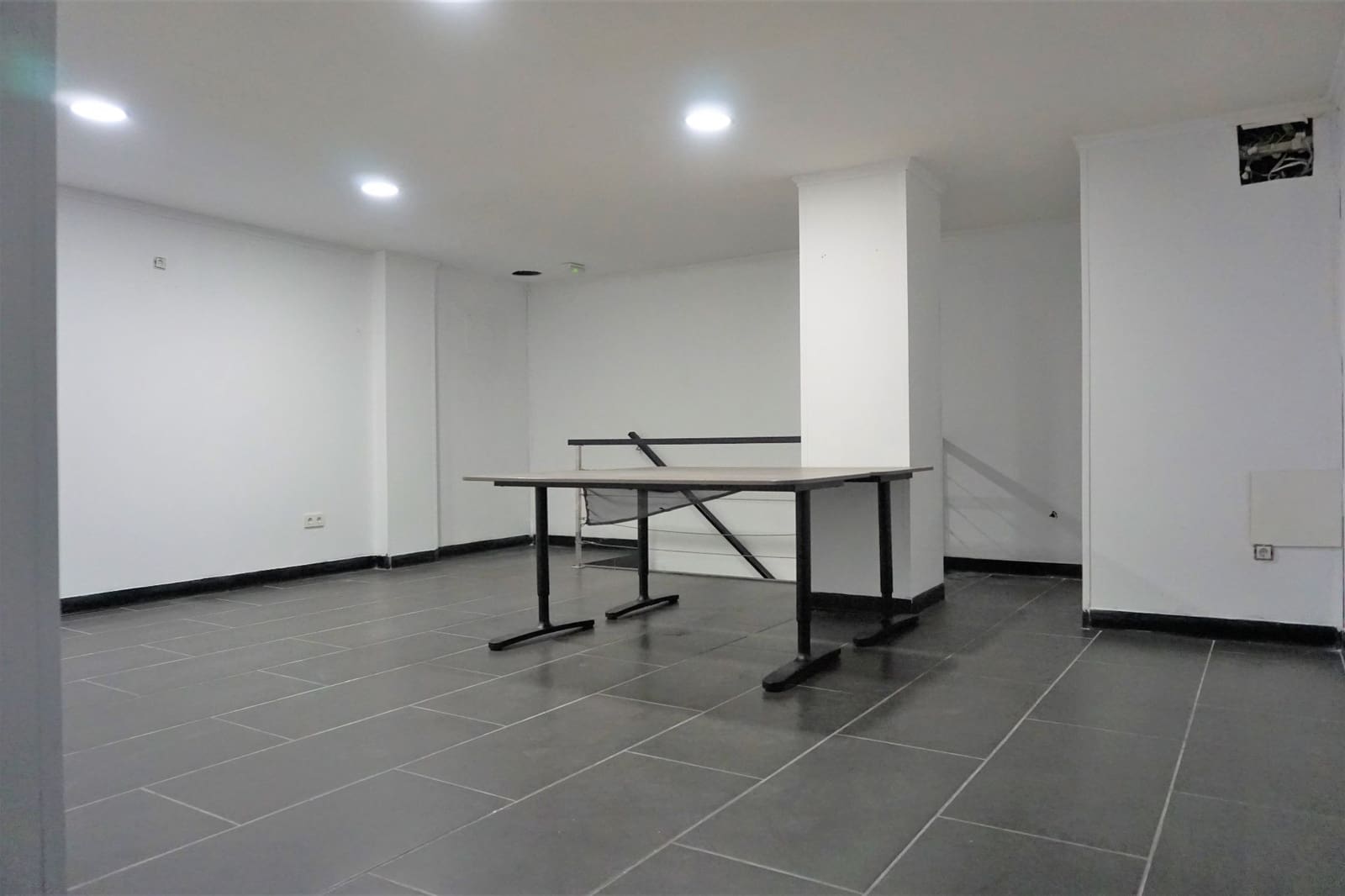 Commercial for sale in Altea - € 239,500 (Ref: 7636203)