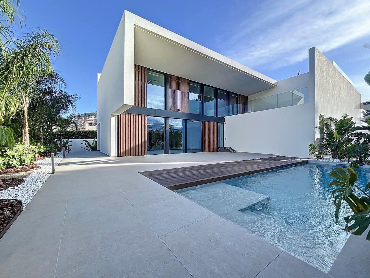 3 sypialnia Willa na sprzedaż w Albir z basenem garażem - 1 450 000 € (Ref: 7650934)