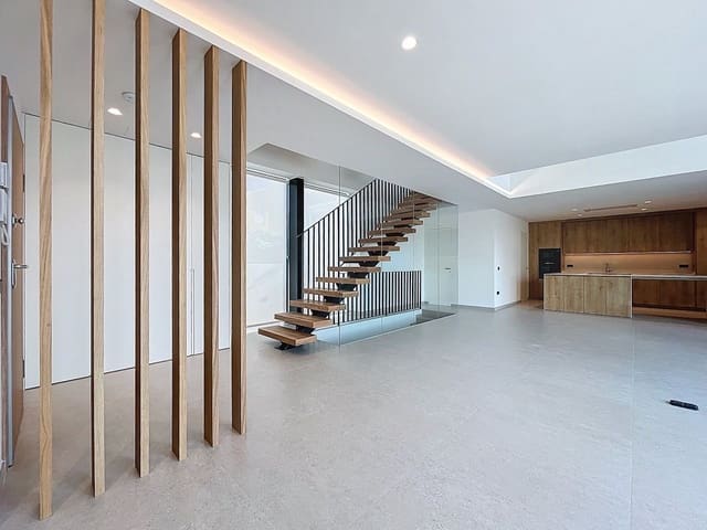 3 sypialnia Willa na sprzedaż w Albir, Alfaz del Pi / L'Alfàs del Pi z basenem garażem - 1 450 000 € (Ref: 7650934)