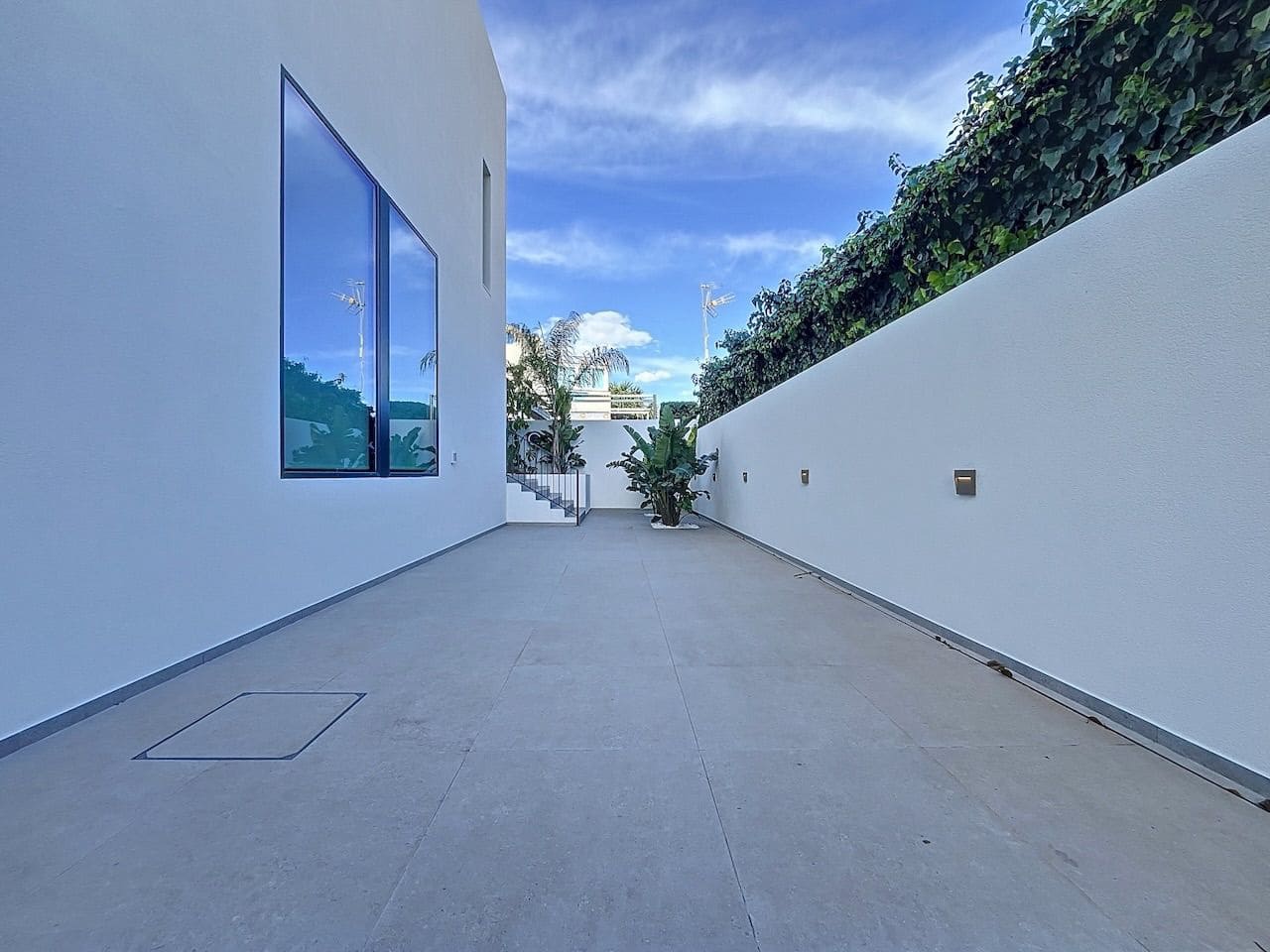 3 sypialnia Willa na sprzedaż w Albir z basenem garażem - 1 450 000 € (Ref: 7650934)